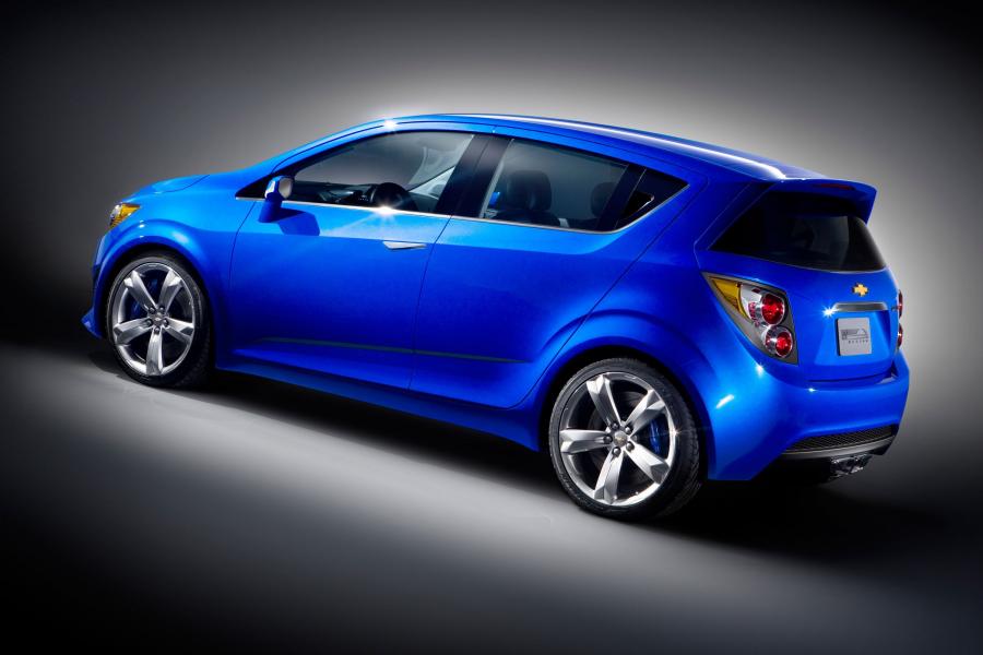  Chevrolet Aveo RS 2011 года  (фото 3 из 9)